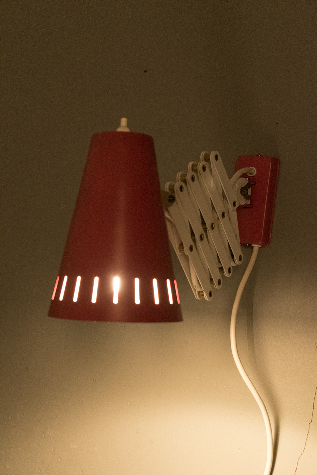 Cosack scissor wall lamp