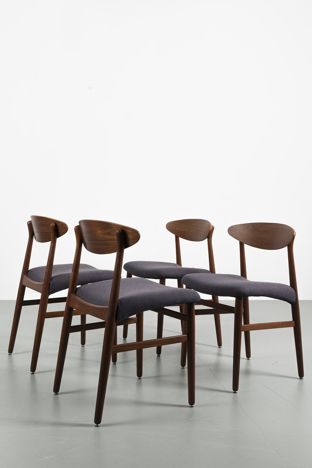 Set van 4 Enjar Larsen & Aksel Bender stoelen