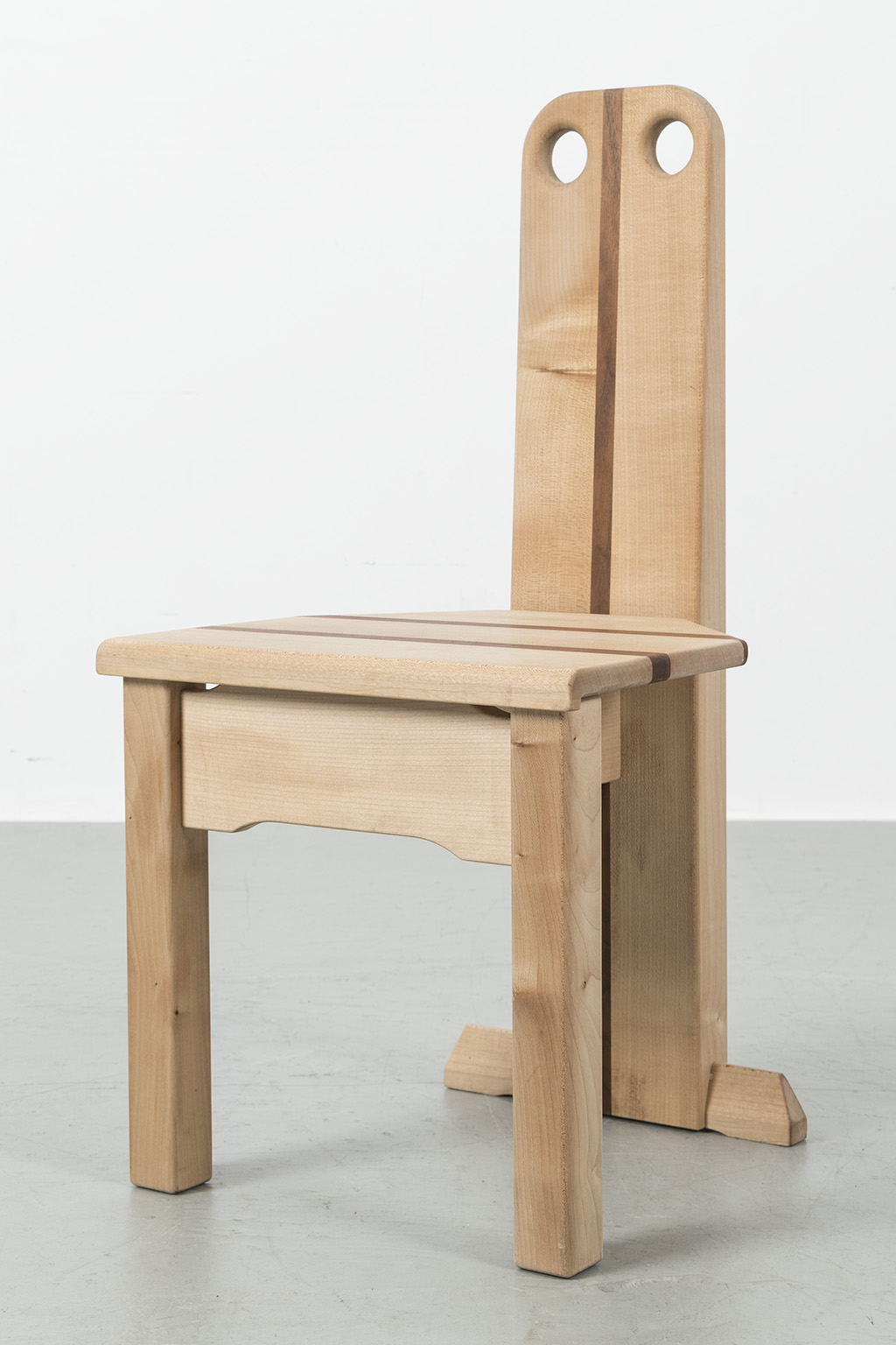 Bijzondere houten design stoel