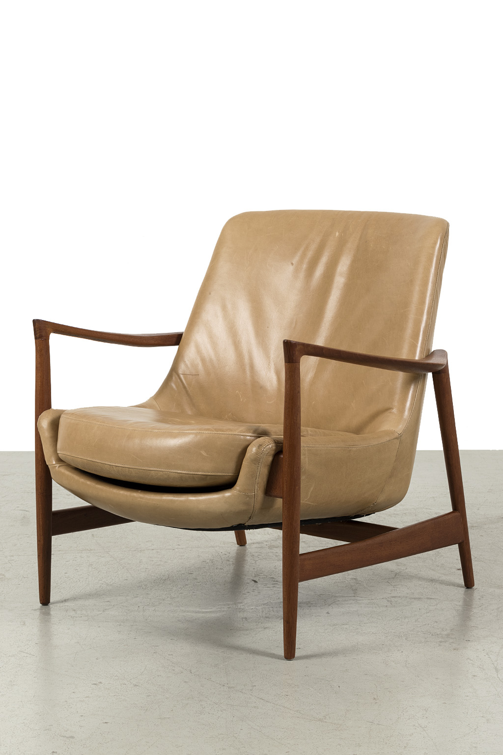 Model ‘4346’ fauteuil door LB Kofod-Larsen