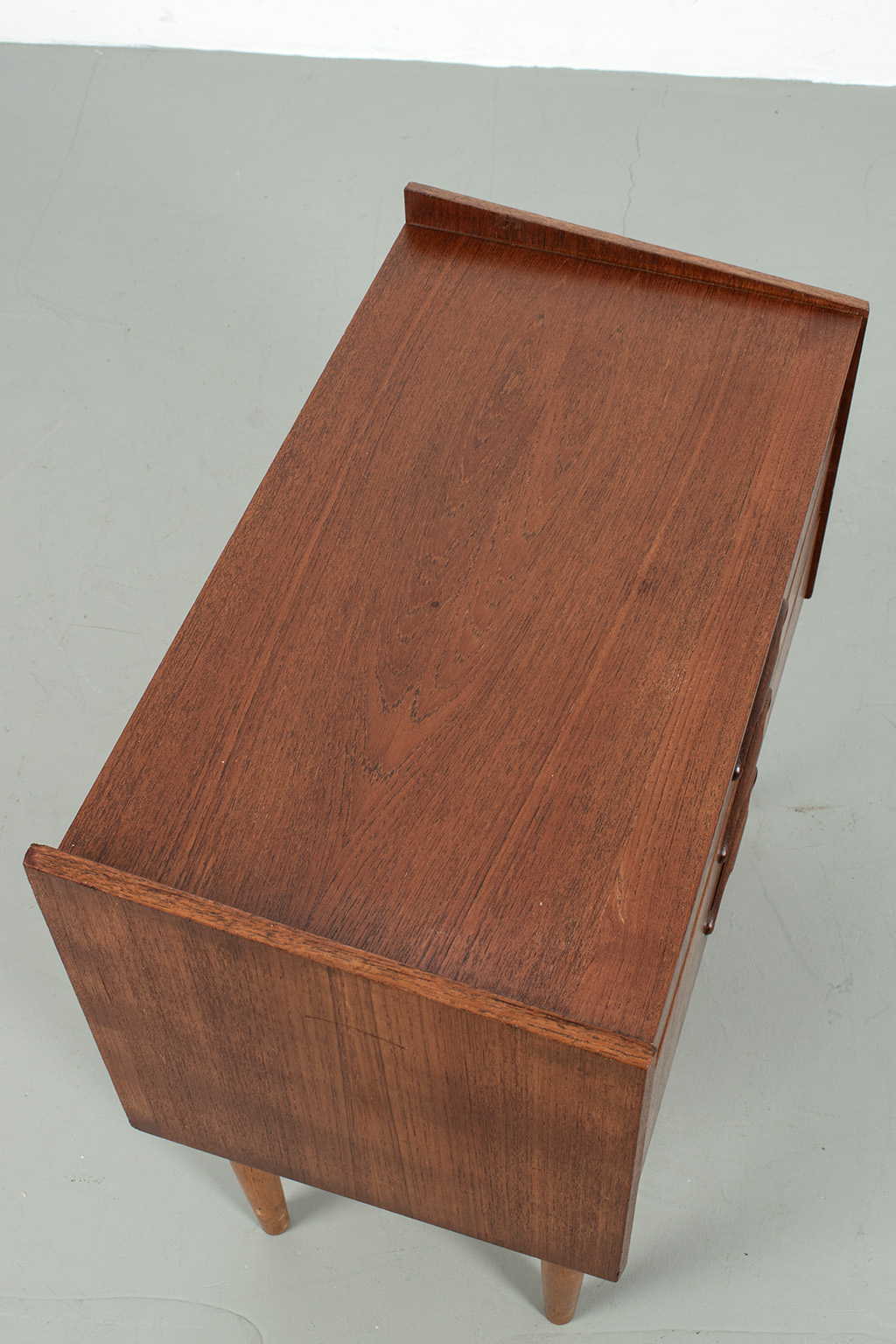 71218 teak 3 ladenkast 07