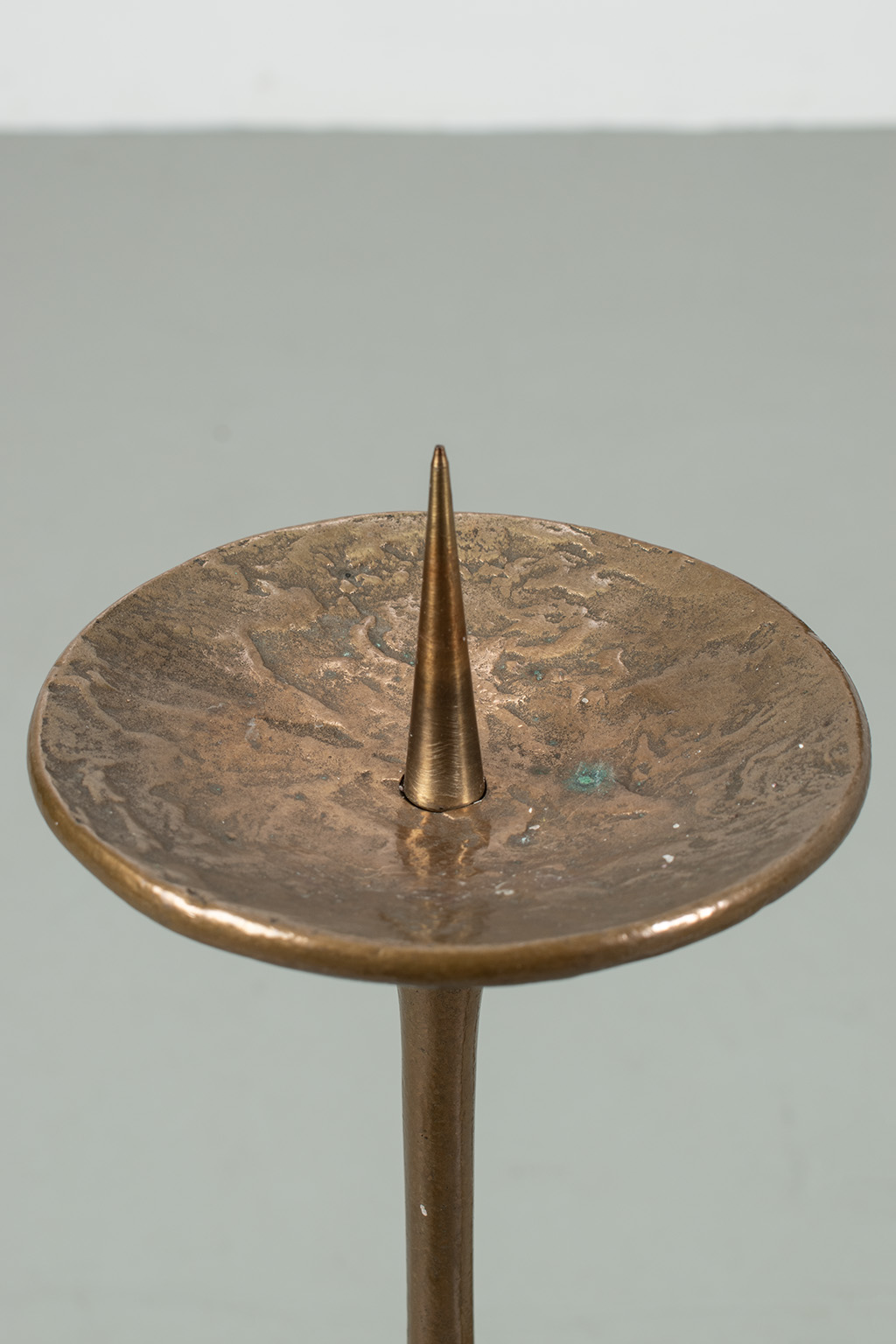 71348 Brutalistische kandelaar 06