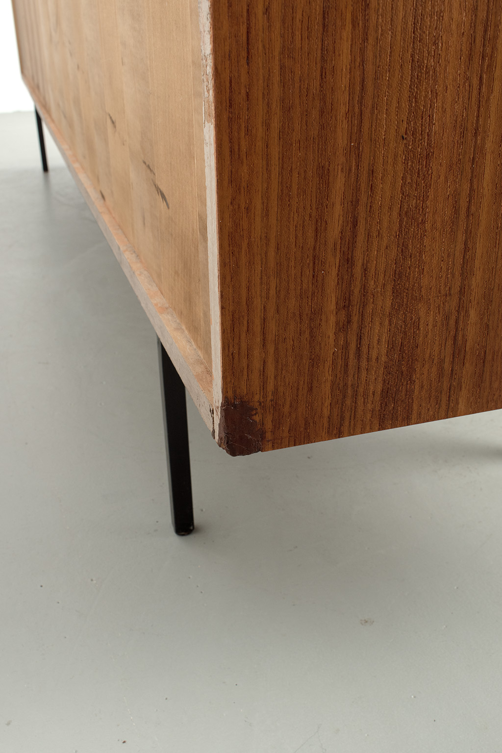 68101 Behr dressoir 09