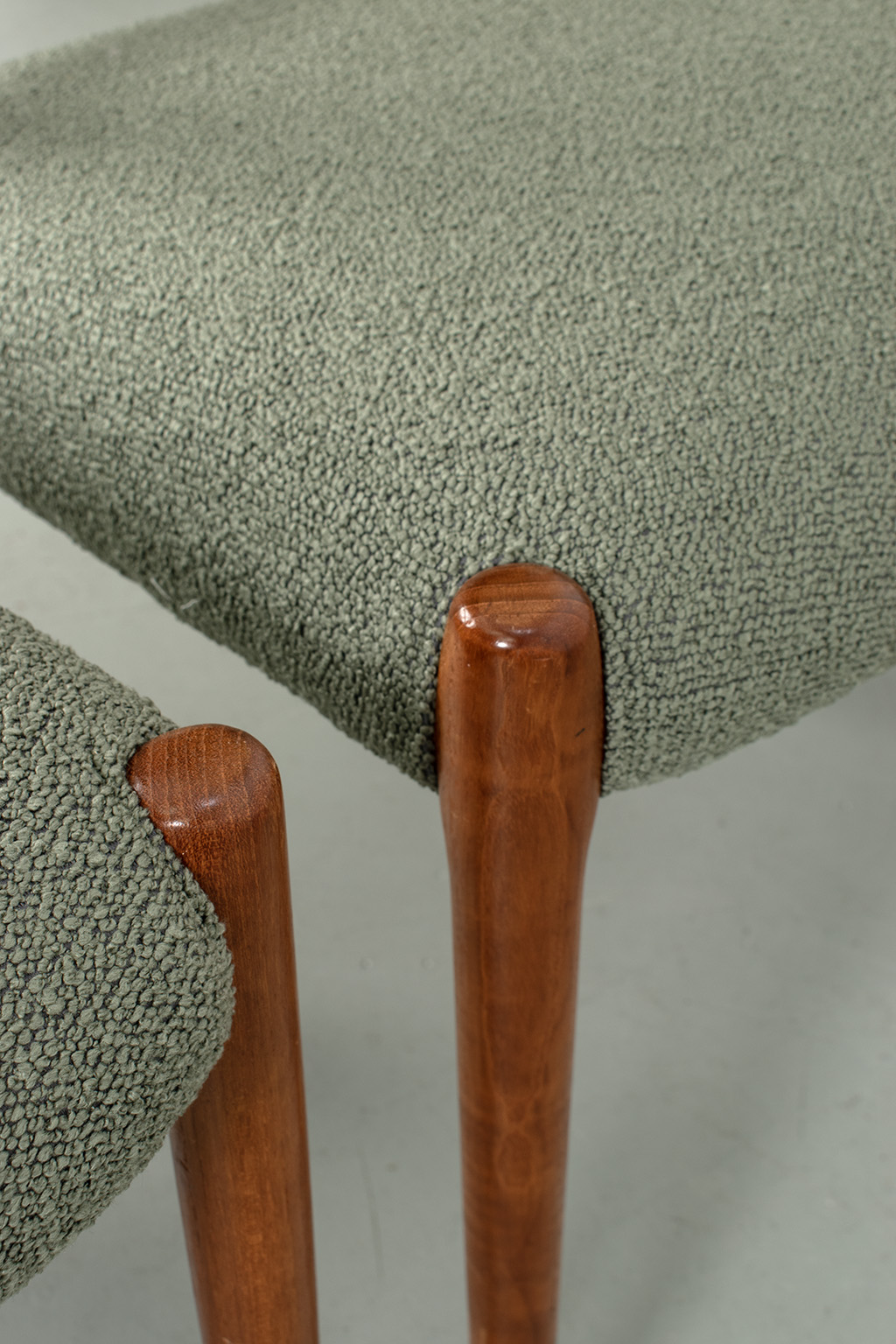 71550 Moller nr82 stoelen 04