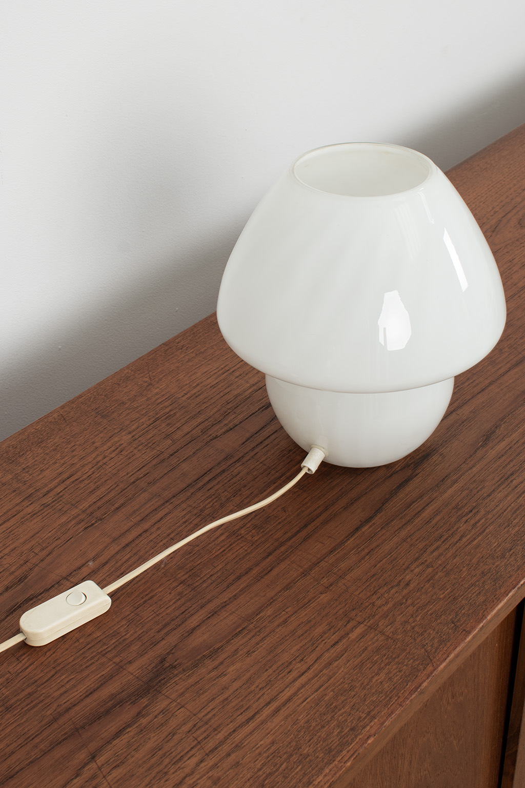 71619 Mushroom tafellamp 04