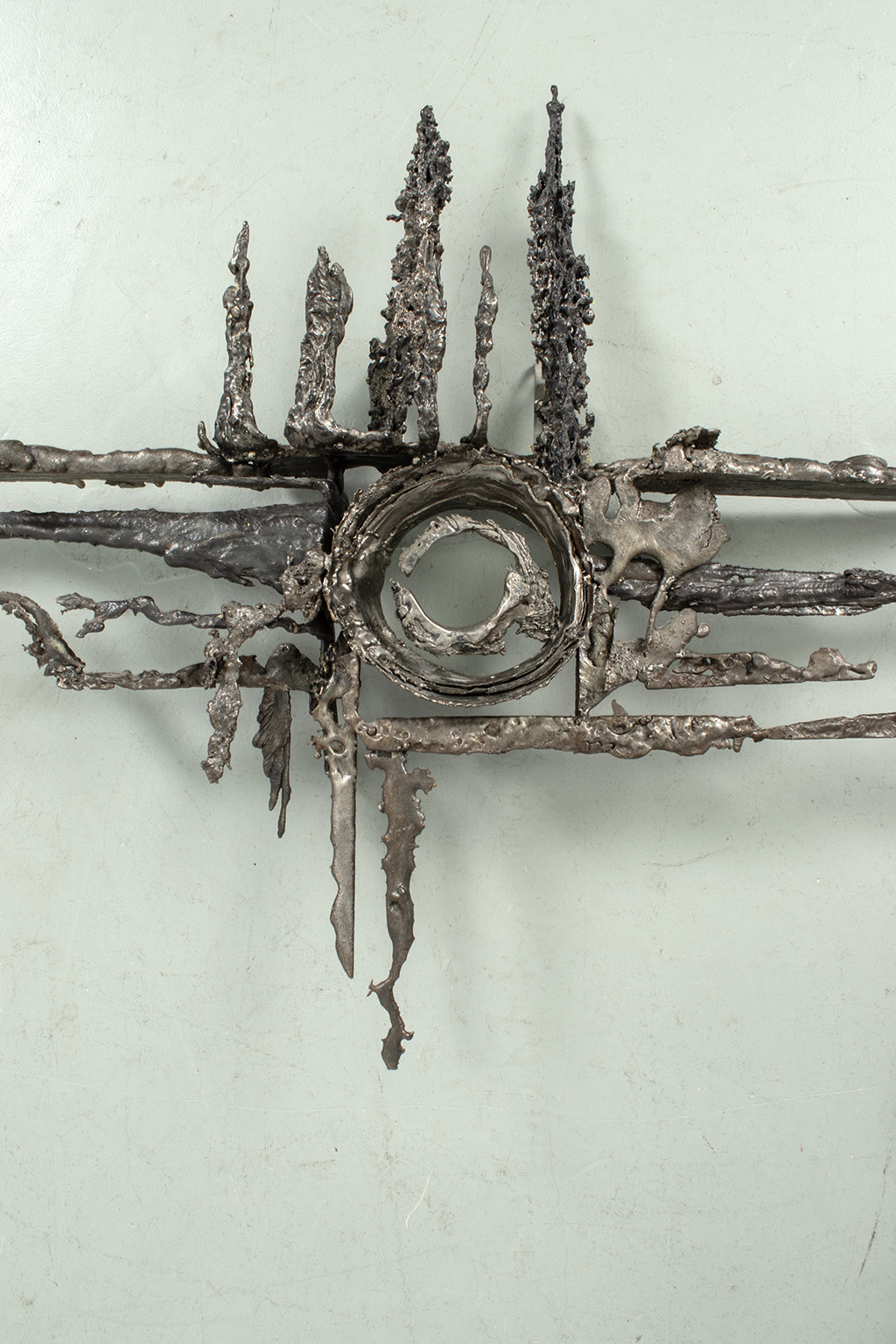 62951 Brutalist wandsculptuur 03