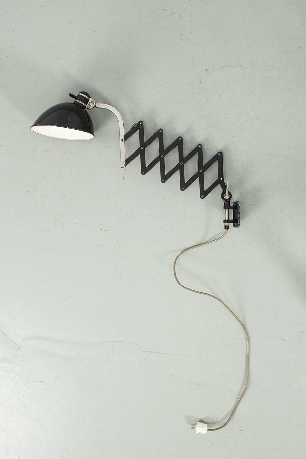 71751 Bauhaus scissor lamp 01a