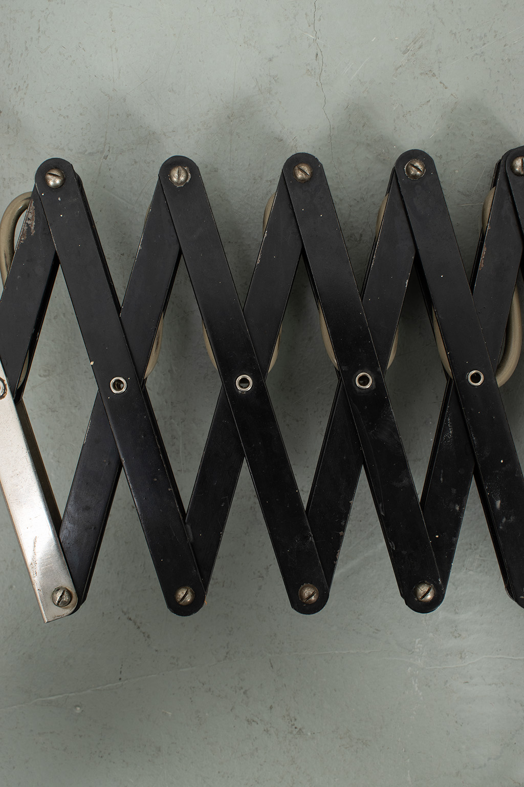 71751 Bauhaus scissor lamp 06