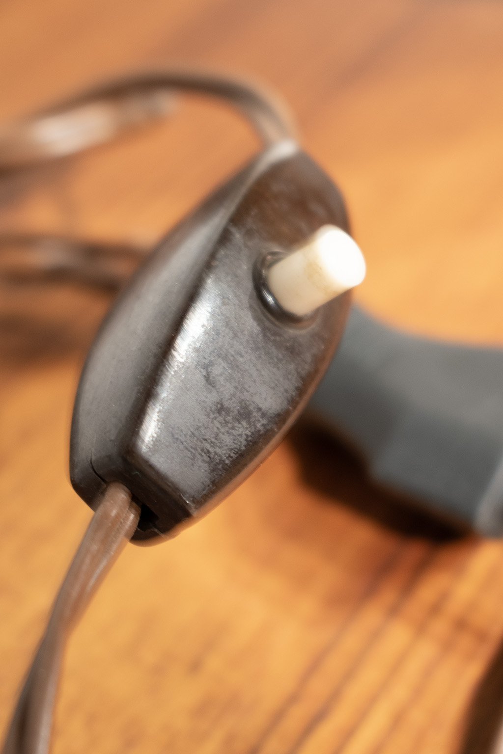 68186 Columbus globe 08