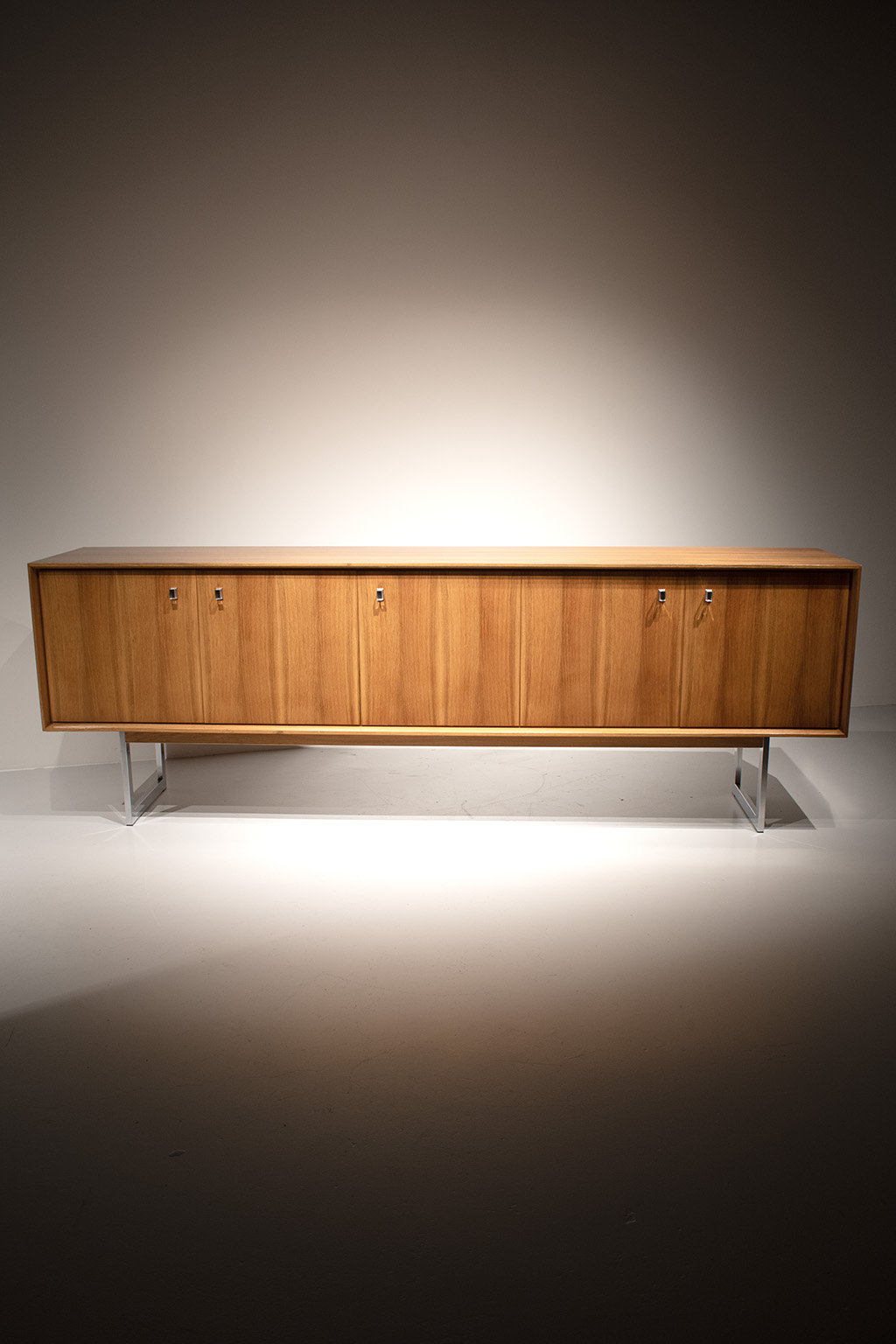 71696 XL dressoir 03