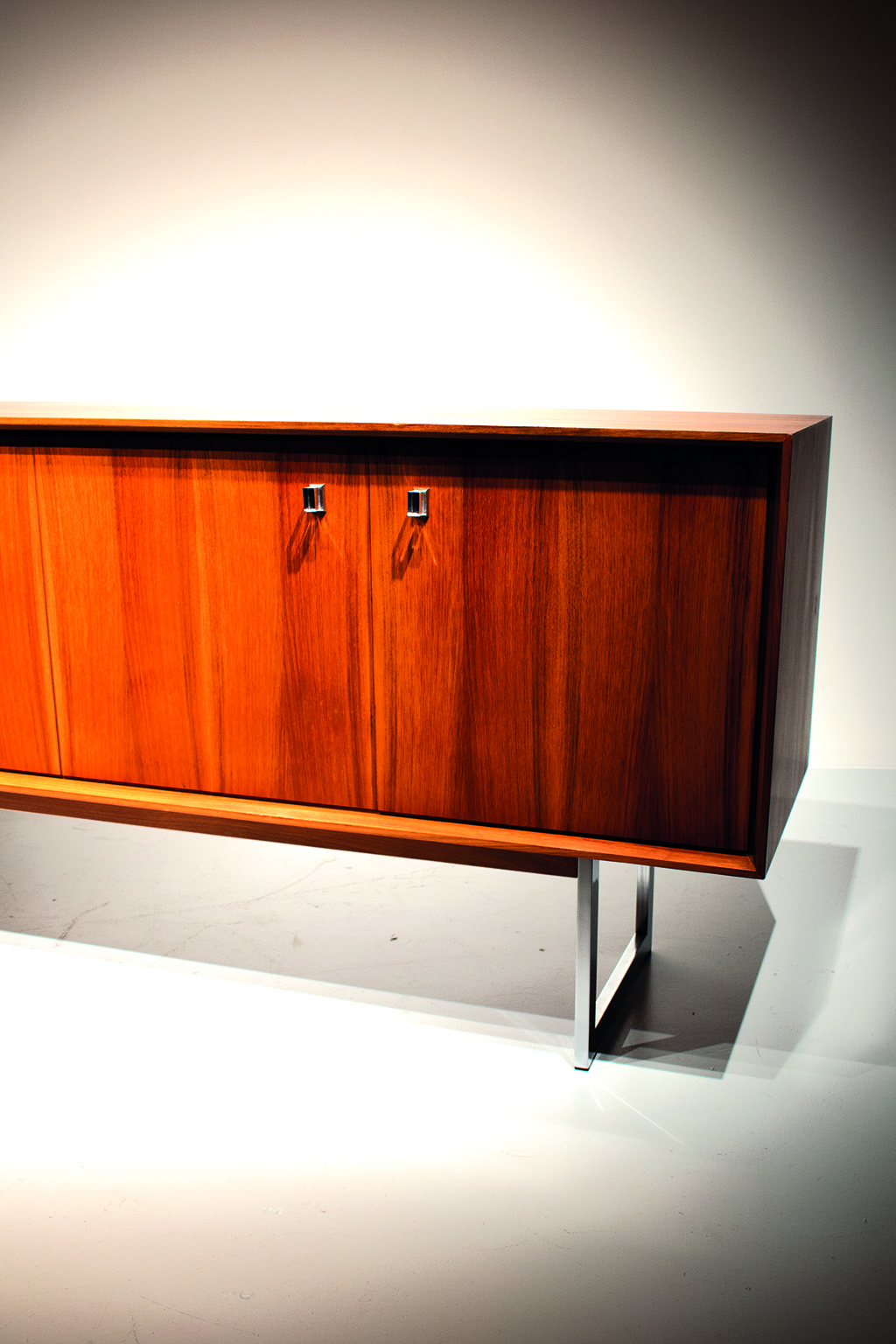 71696 XL dressoir 04