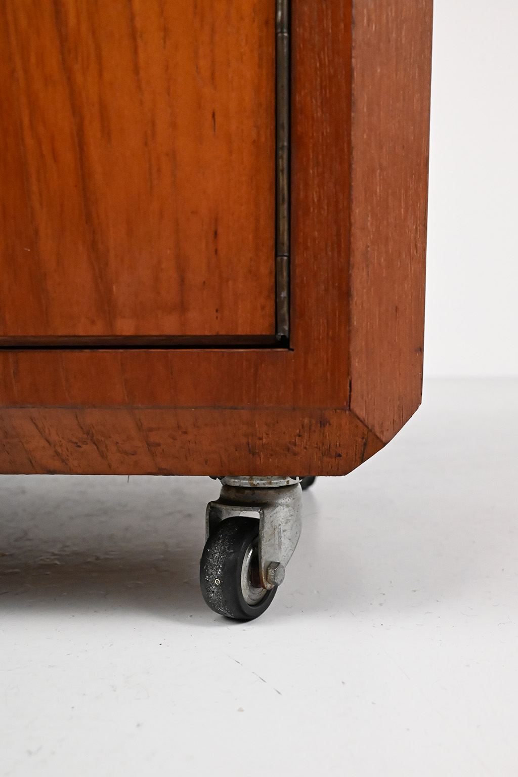 72068Fliptop barkastje 13