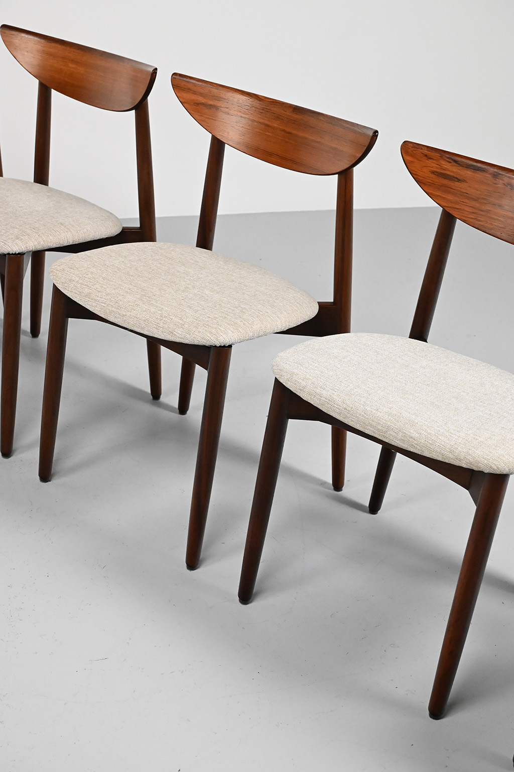 71923 Ostergaard stoelen 6 stuks 03