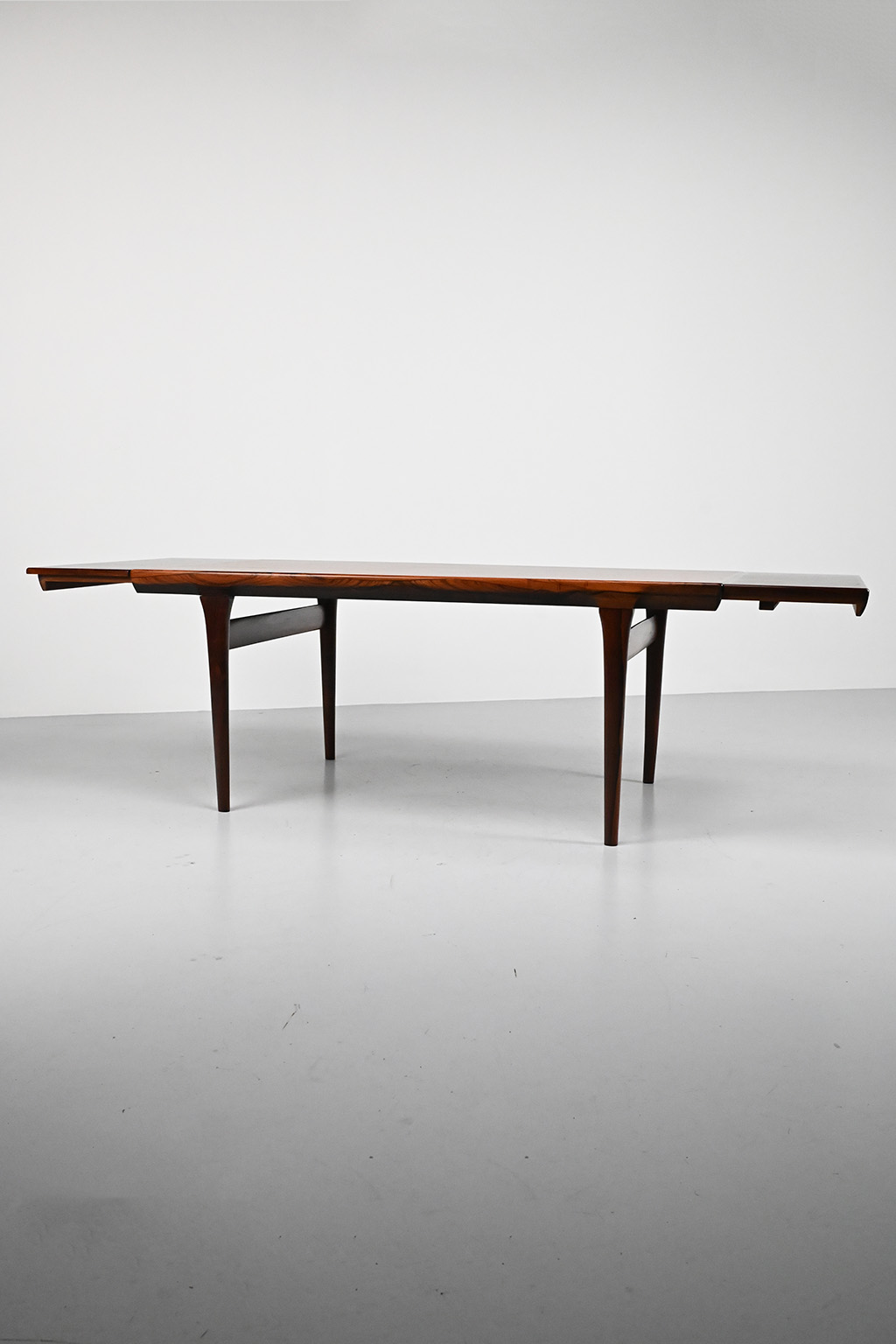 71928 Kofod Larsen eettafel 03