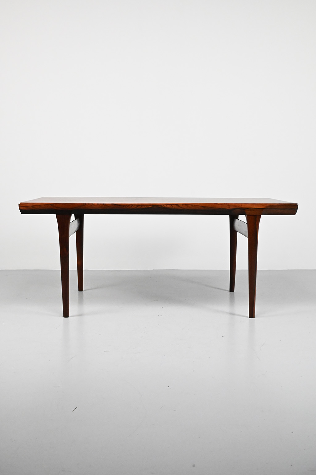 71928 Kofod Larsen eettafel 04