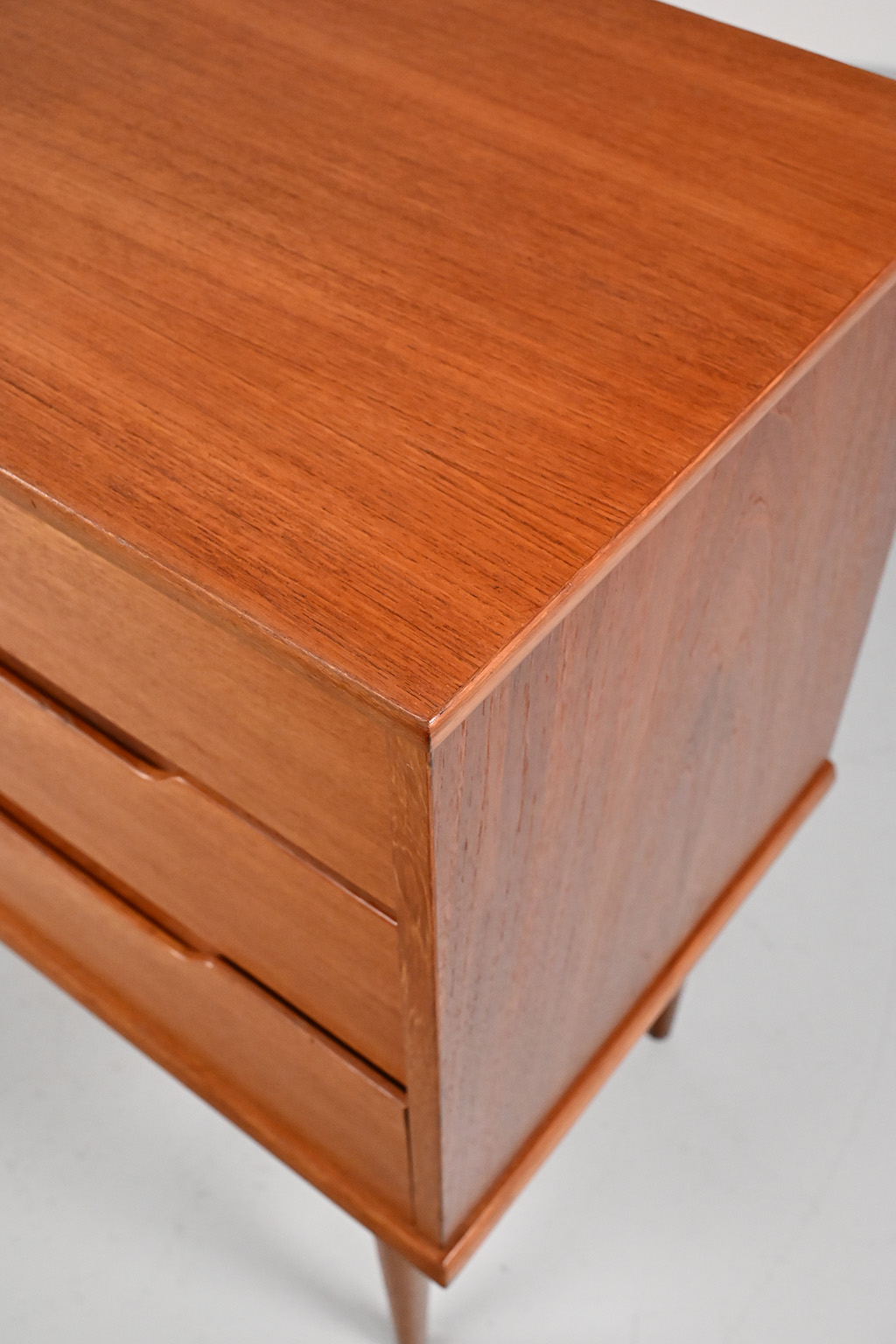 72251 Borge Mogensen dressoir 06