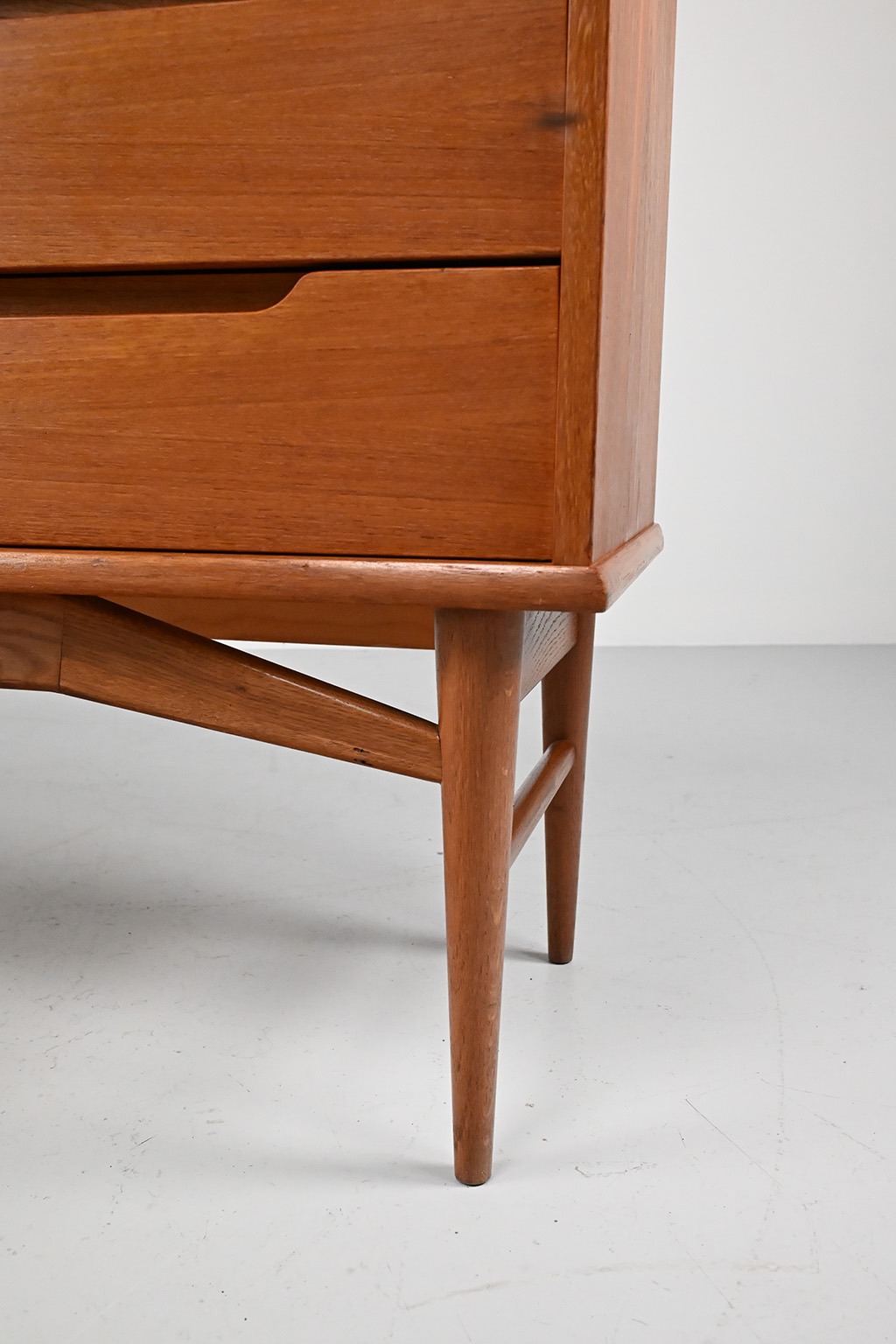 72251 Borge Mogensen dressoir 11