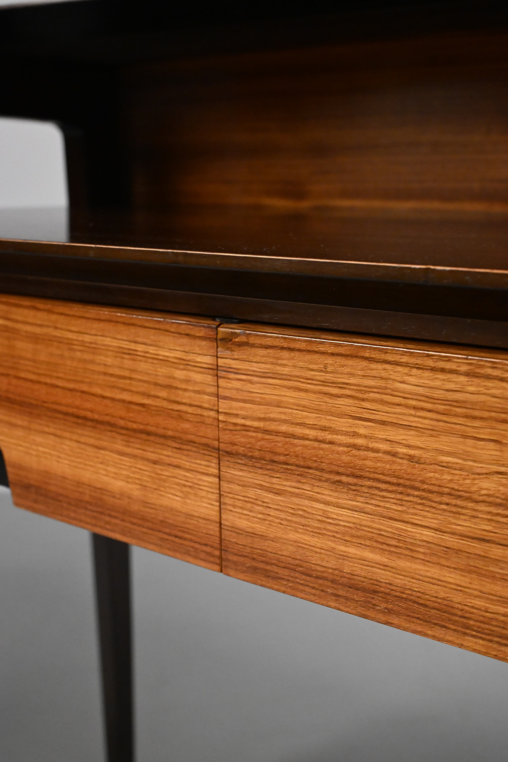 72279 Italiaanse kaptafel 08