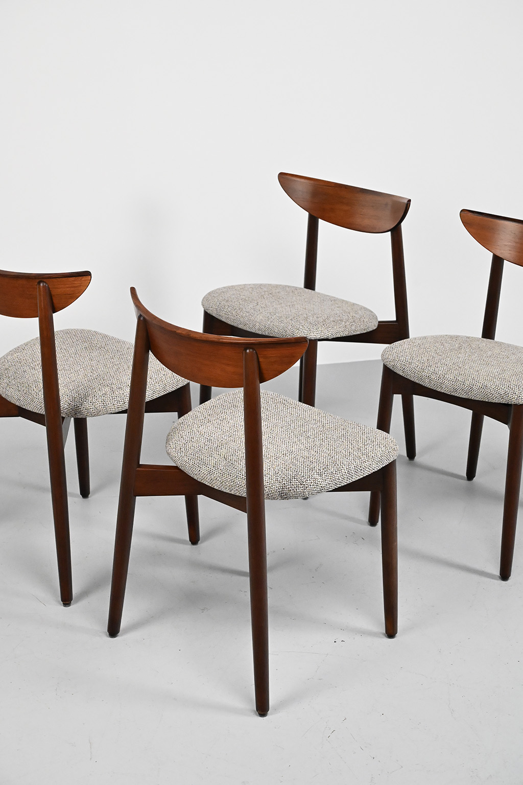 72281 Ostergaard stoelen 4 stuks 02