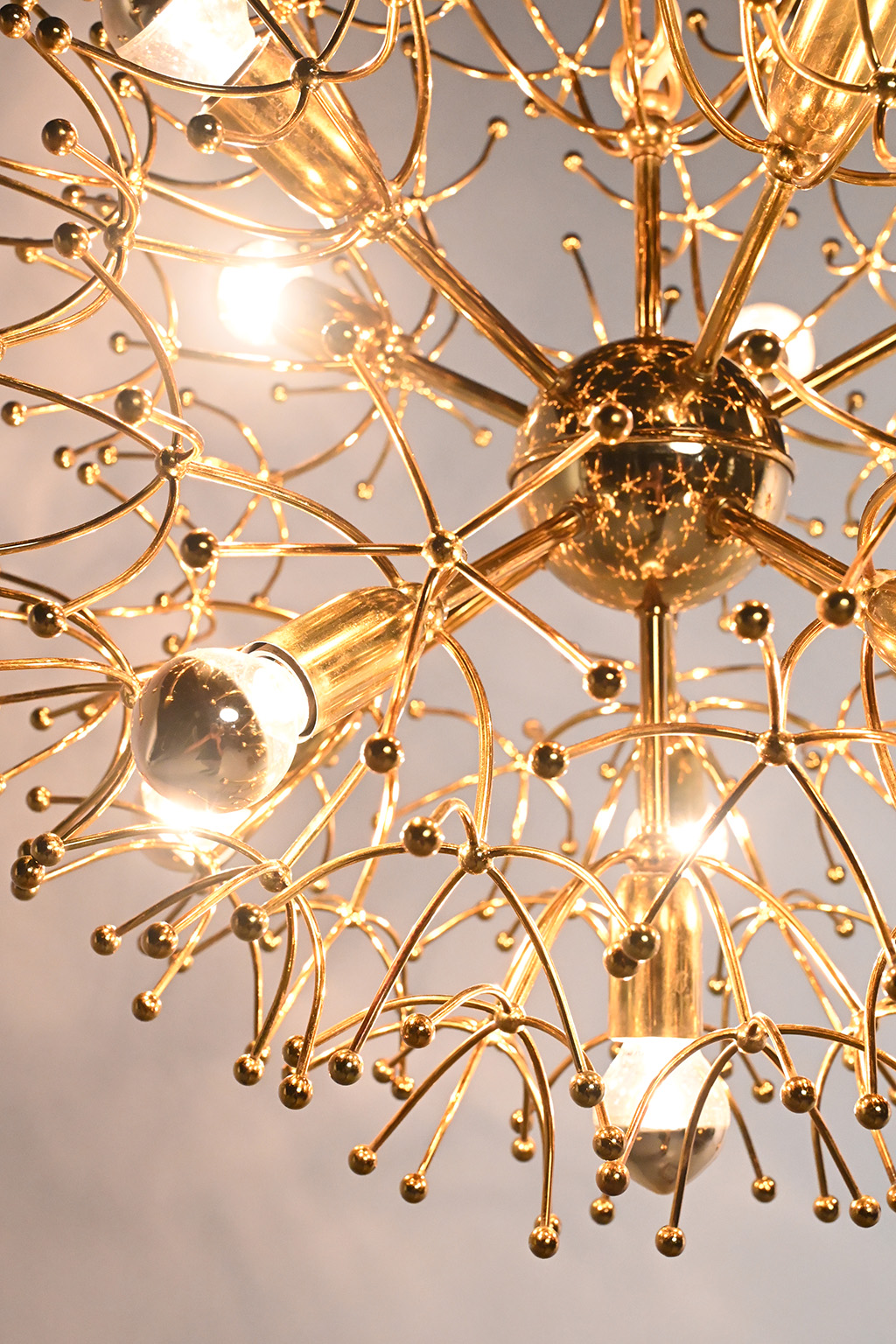 72045 Sputnik lamp goud 04