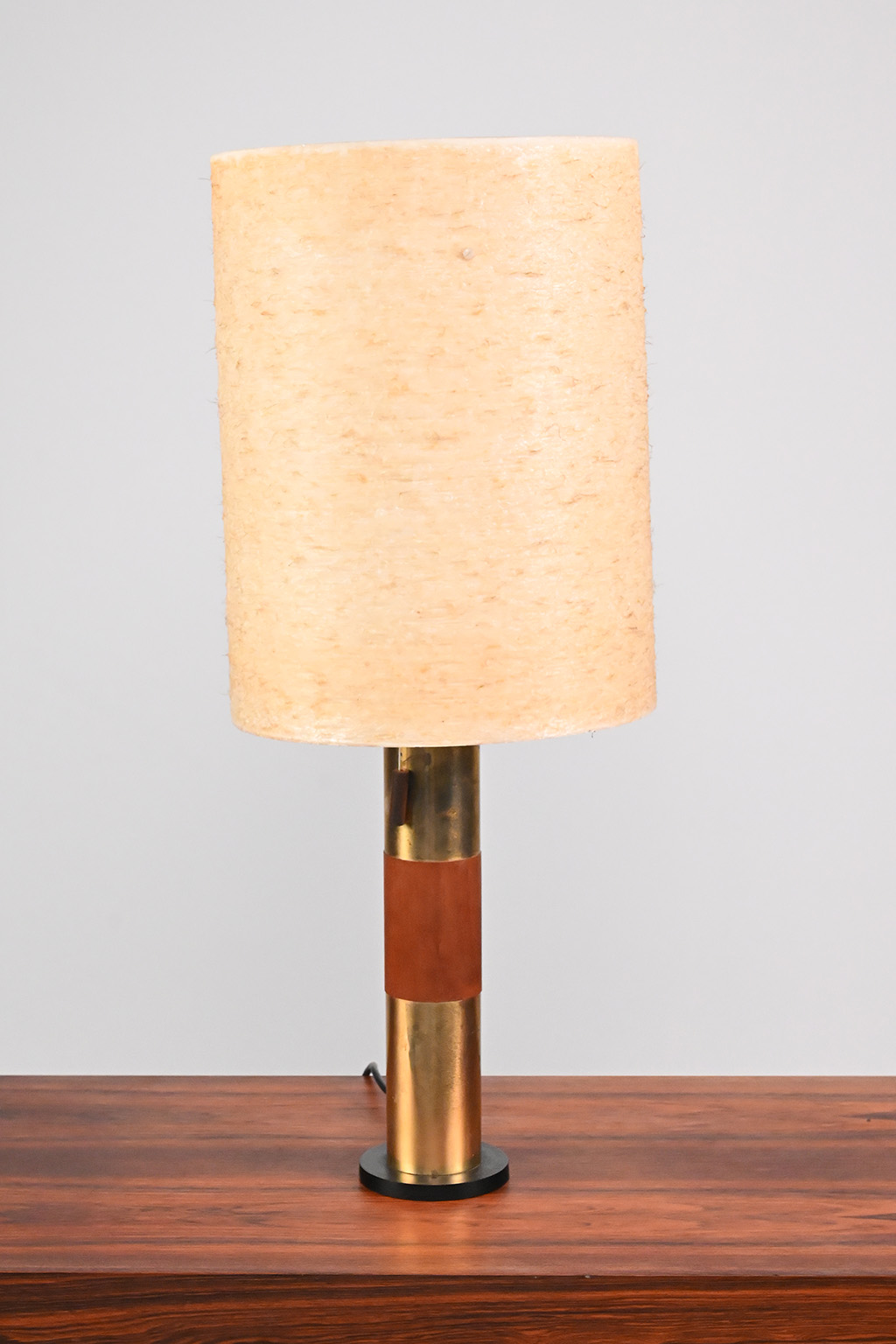 72278 Hoge messing tafellamp 01