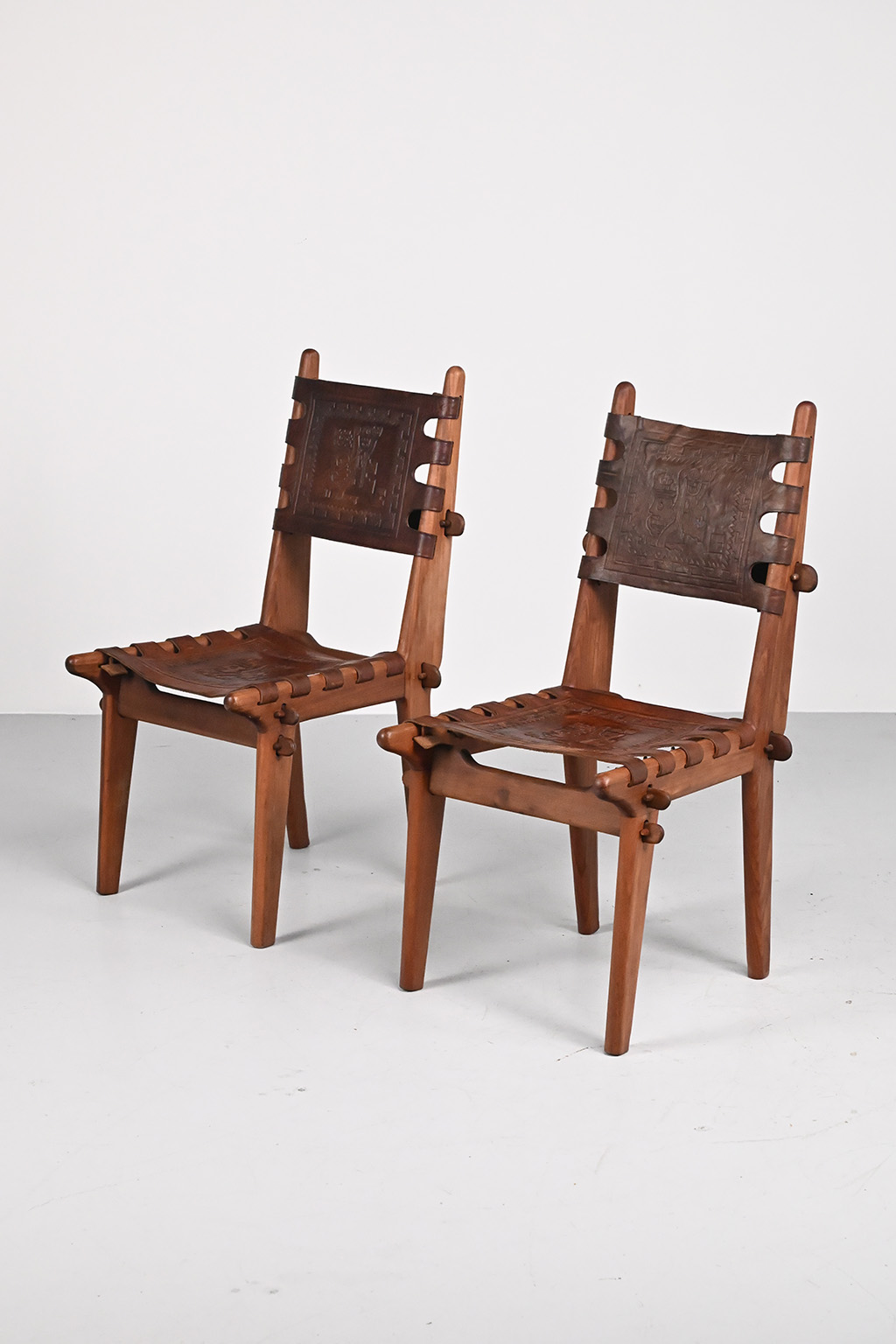 72288 Pazmino stoelen 04