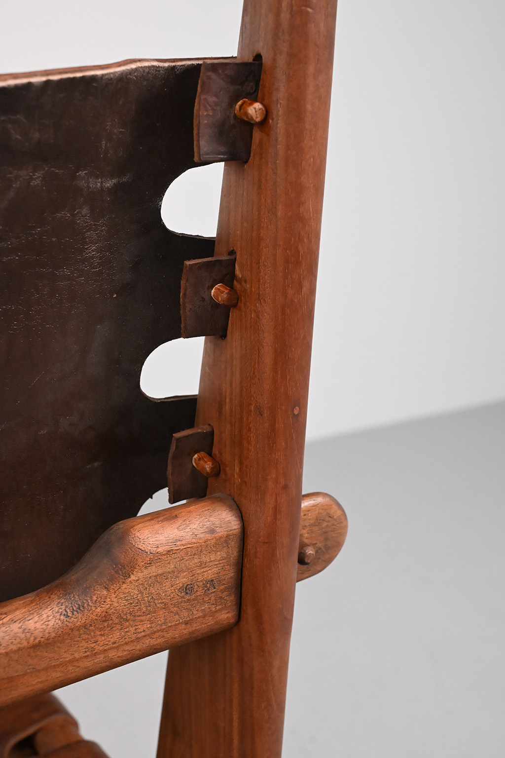 72288 Pazmino stoelen 11
