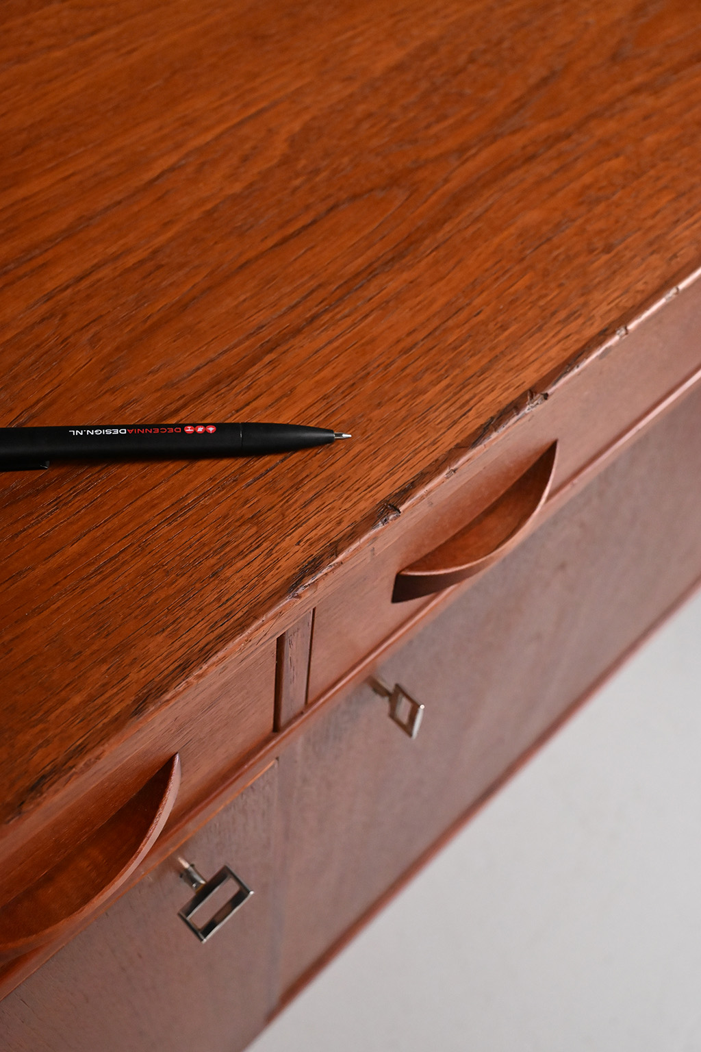 72294 Ulferts model 823 dressoir 11