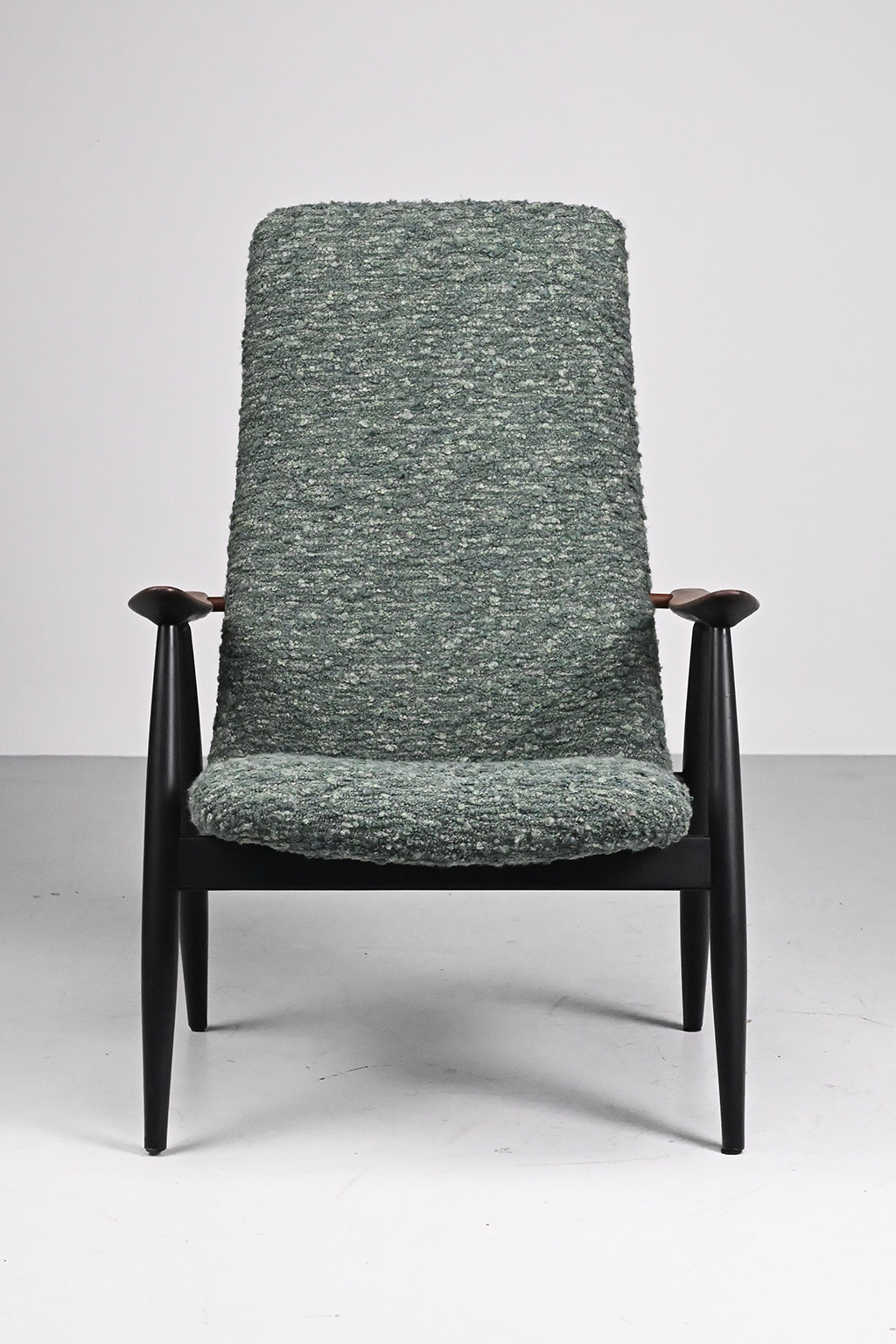 72304 Asko Olli Borg fauteuil 02