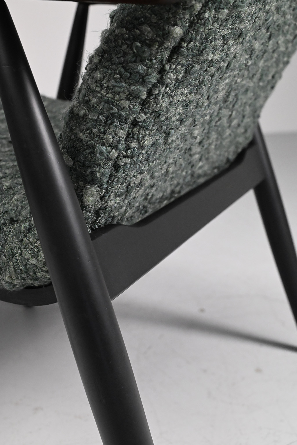 72304 Asko Olli Borg fauteuil 08