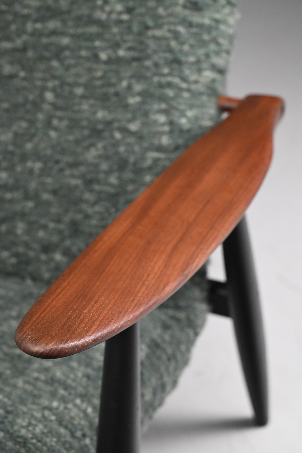 72304 Asko Olli Borg fauteuil 09