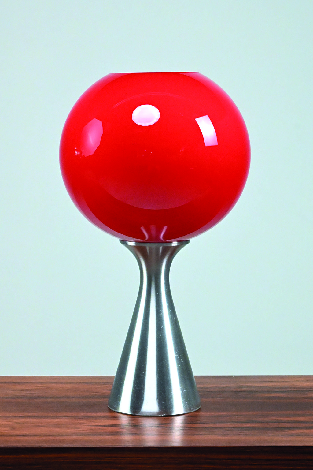72321 Erco space age lamp 01