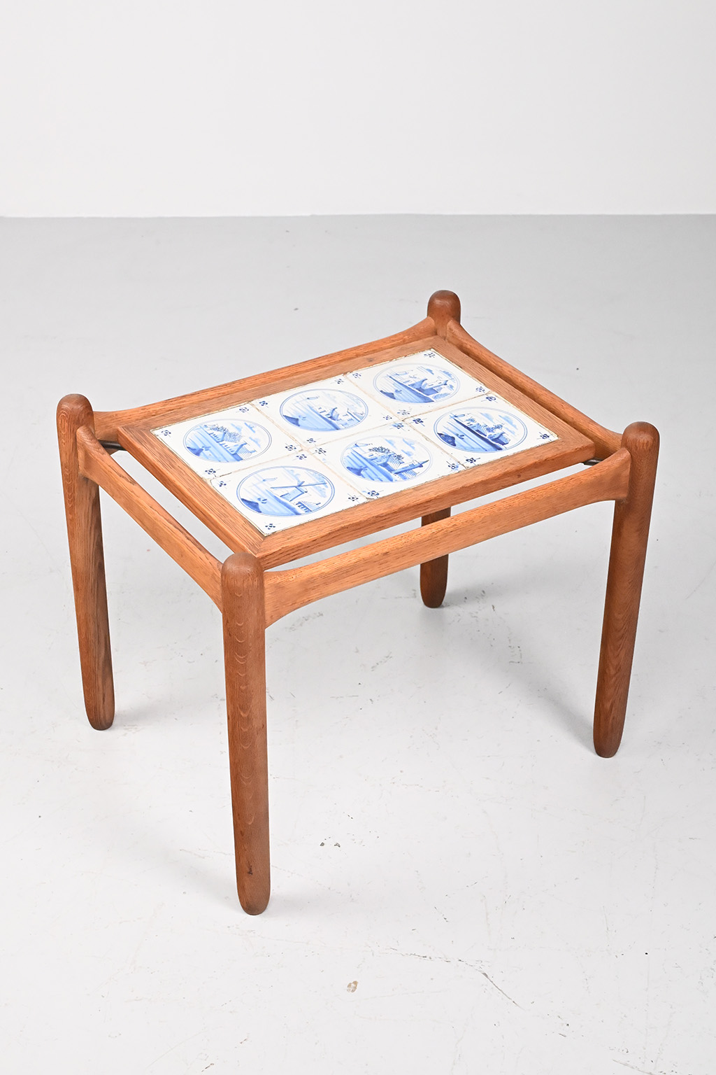 72335 bijzettafel Delfts blauw 000003
