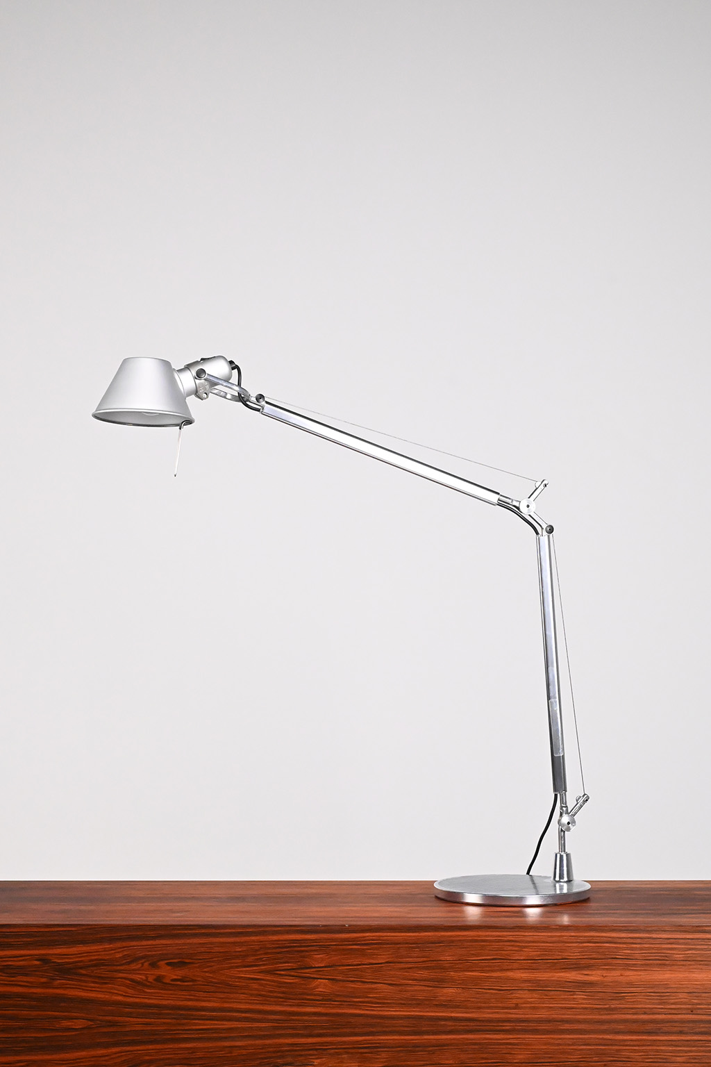 72206Artemide Tolomeo 01