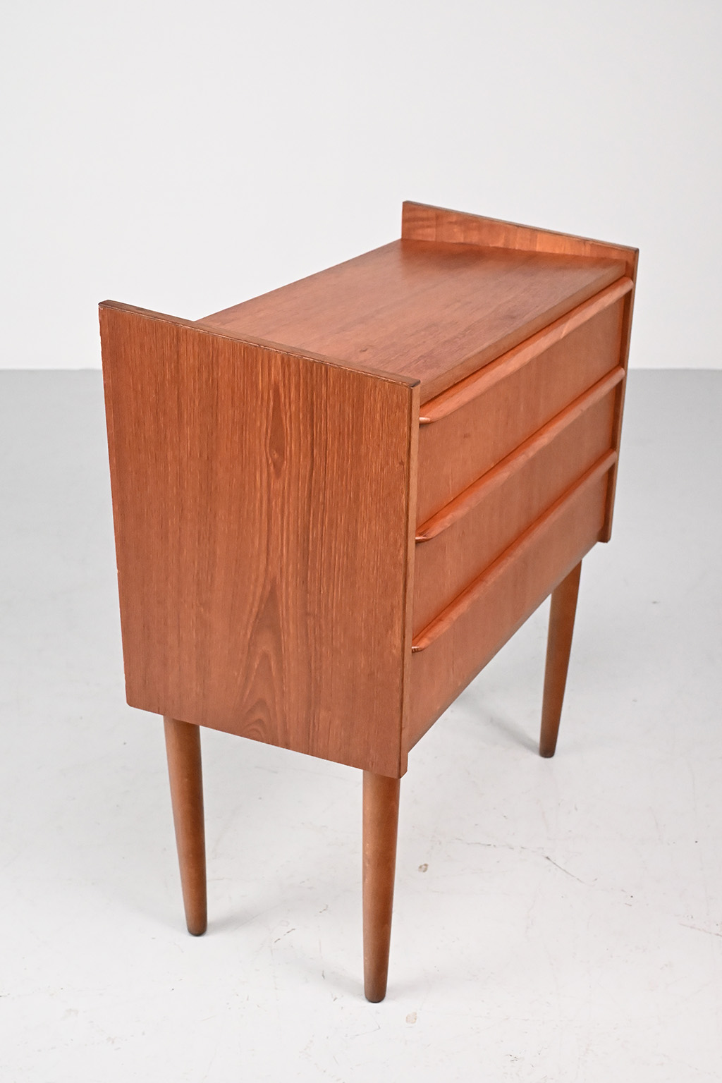 72246 Teak ladenkastje 05