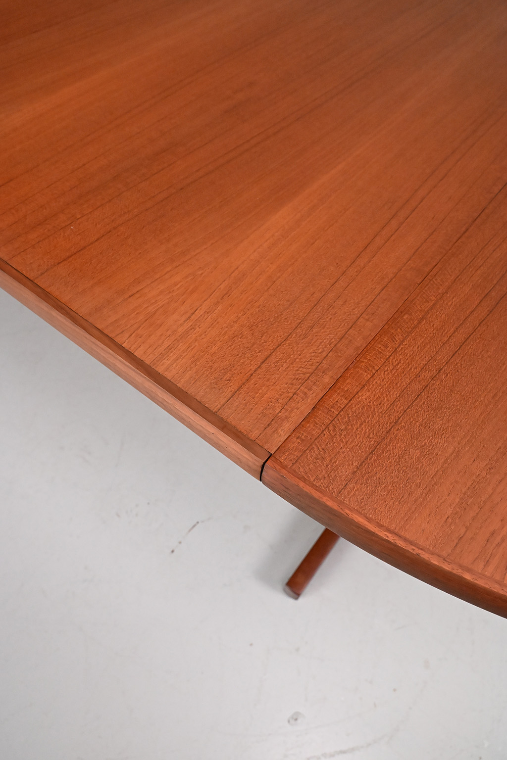 72340 Eetkamertafel 04