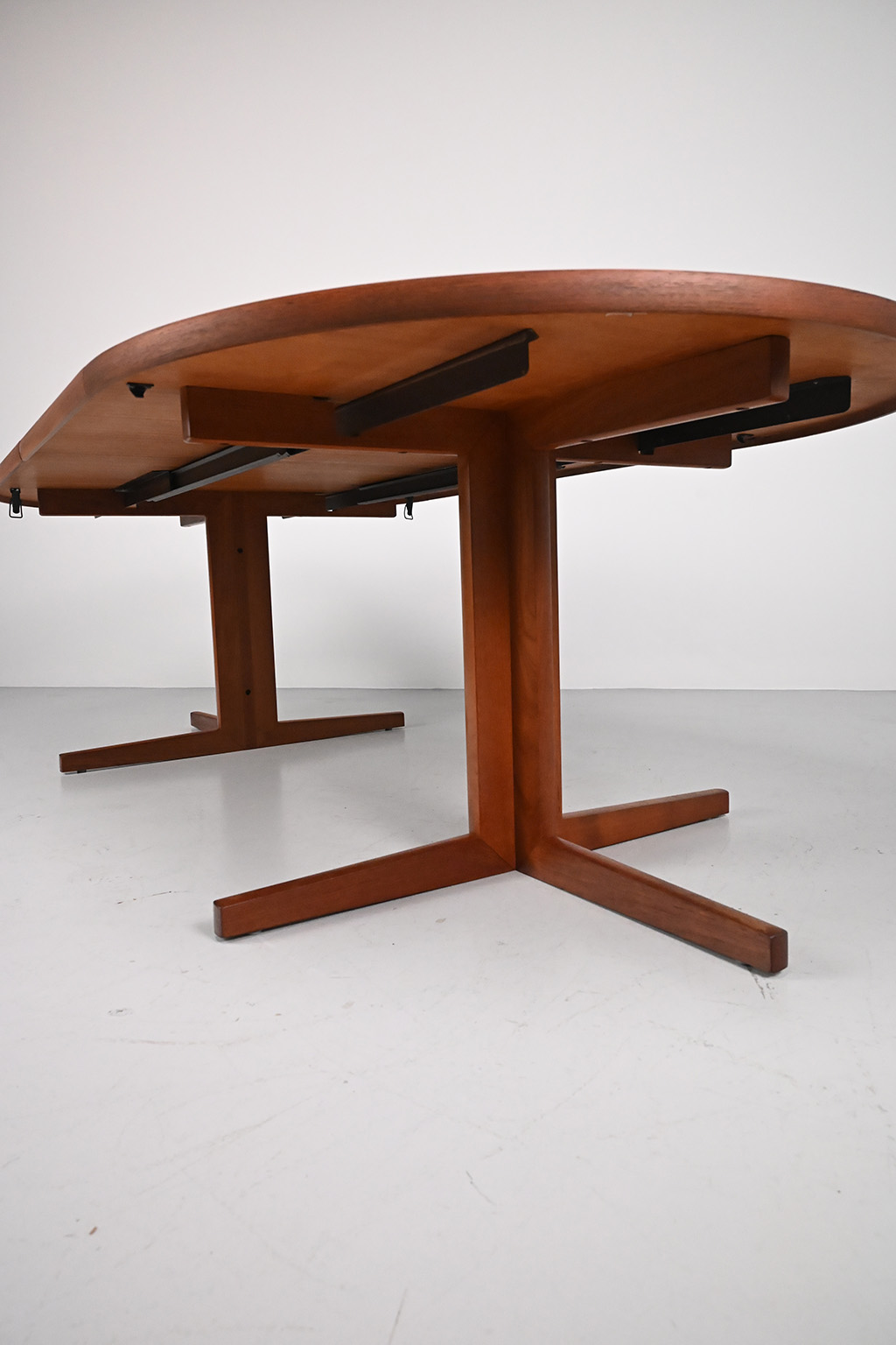 72340 Eetkamertafel 06