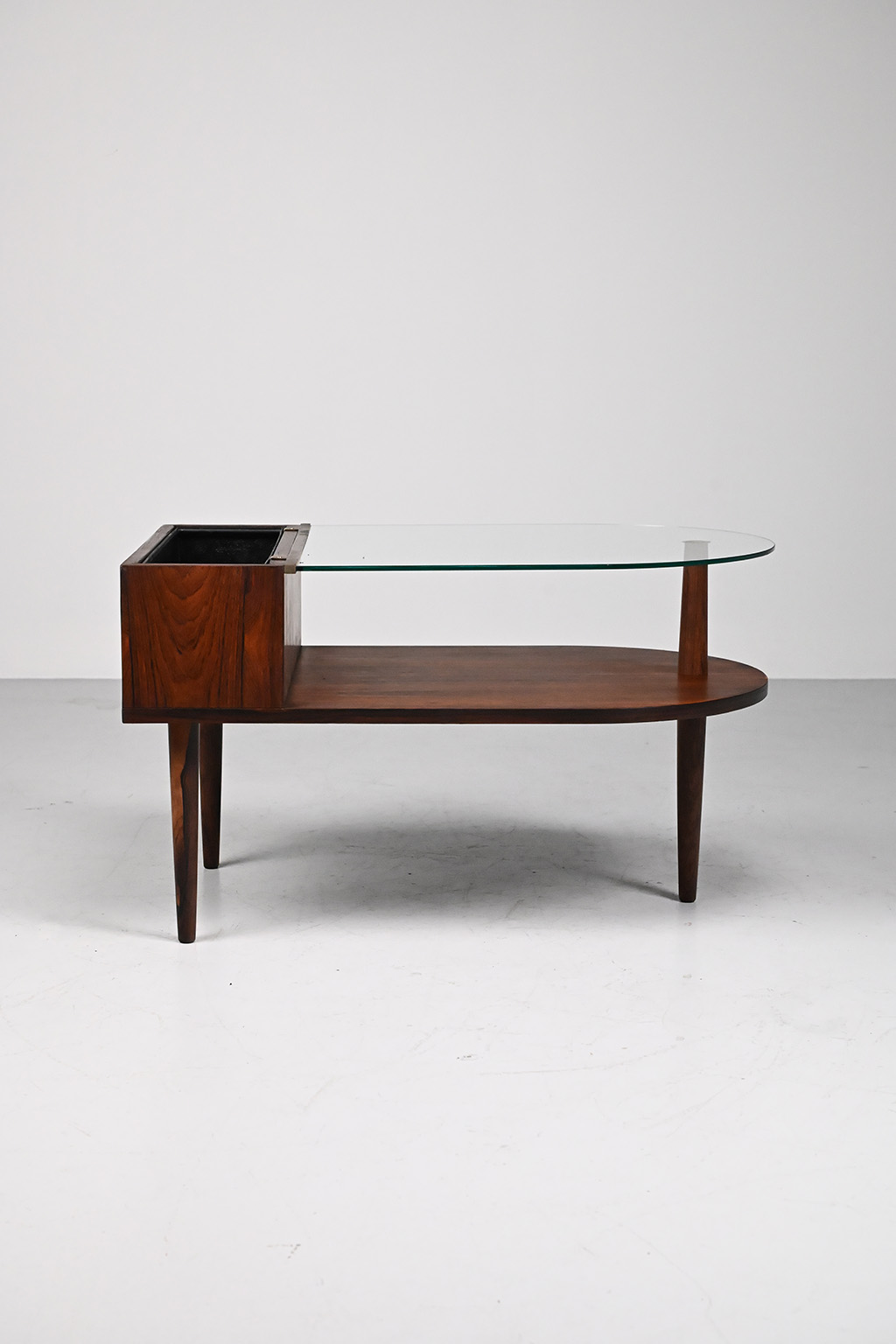 72352 Andersen salontafel met bak 03