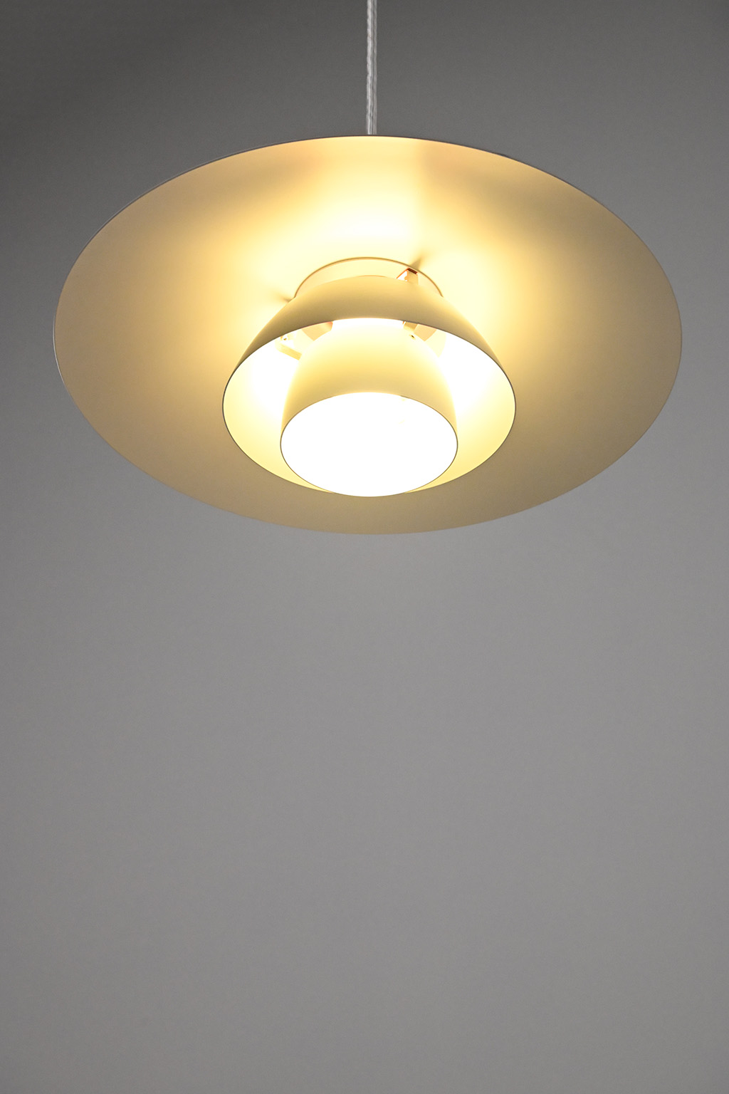 72386 P4_3 Poulsen lamp 000006