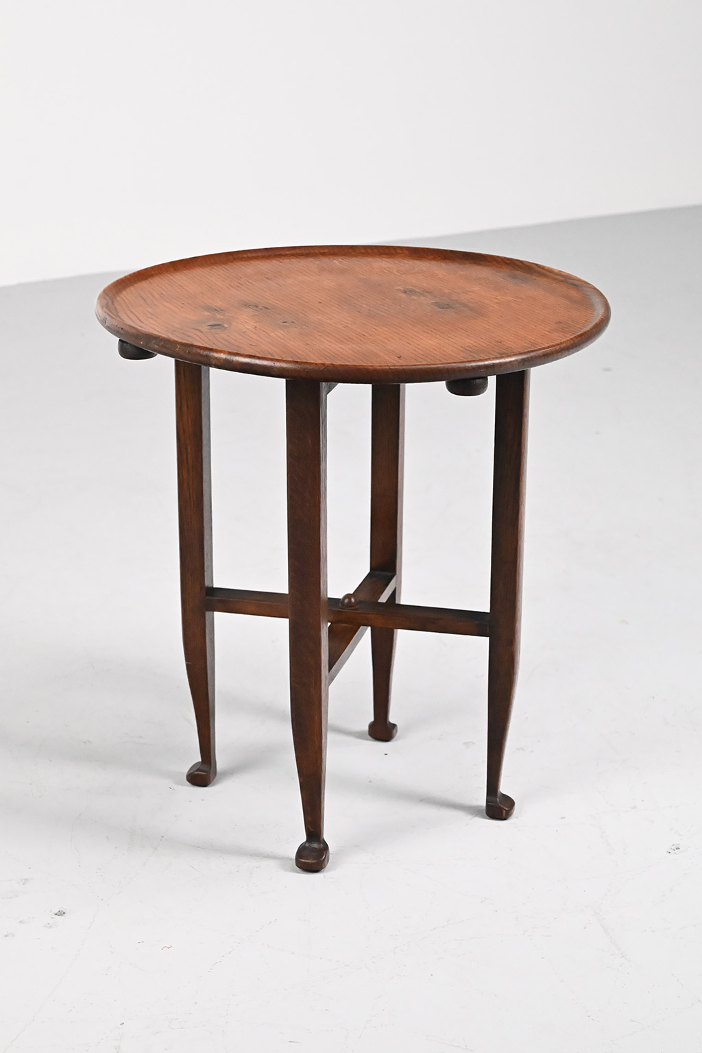 72438 Antiek eiken bijzettafel 03