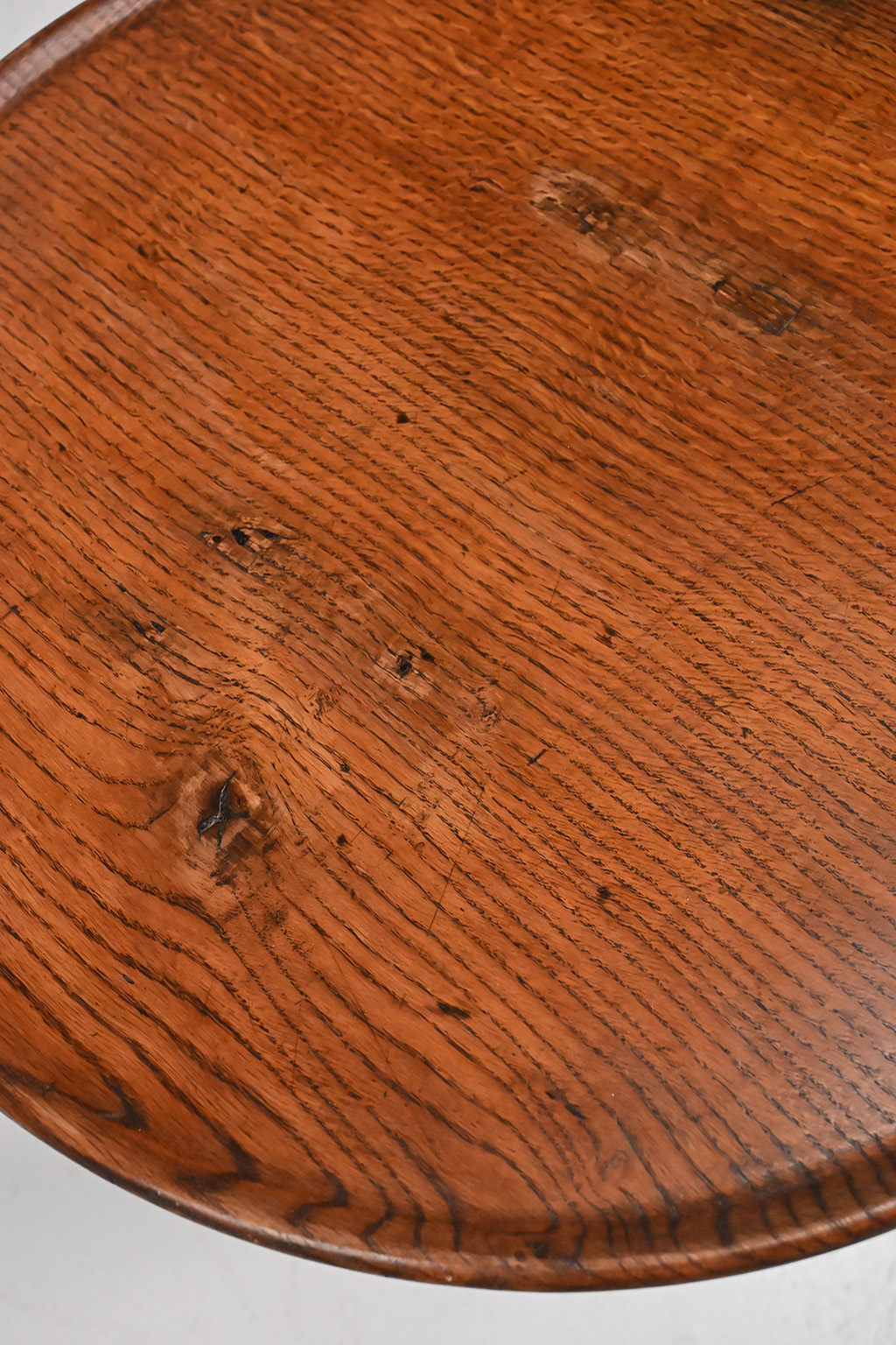 72438 Antiek eiken bijzettafel 05