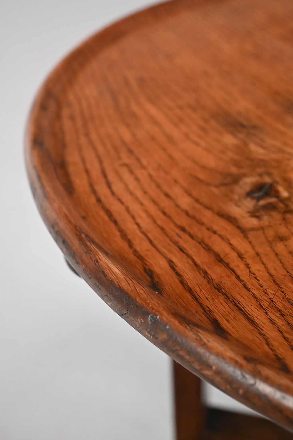 72438 Antiek eiken bijzettafel 06