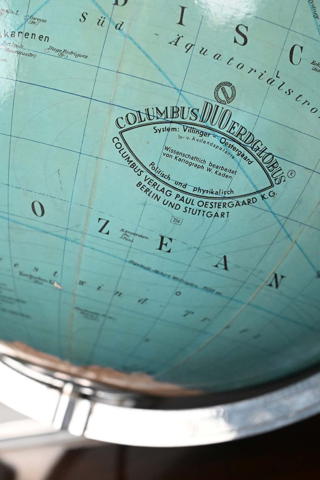 72307 Columbus globe 09