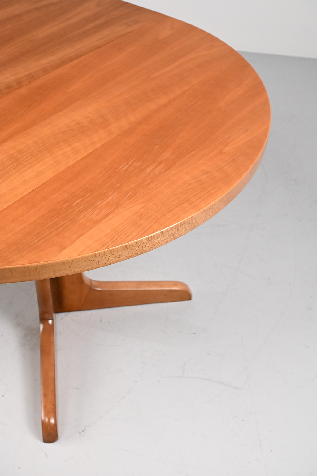 72415 Uittrekbare tafel 02