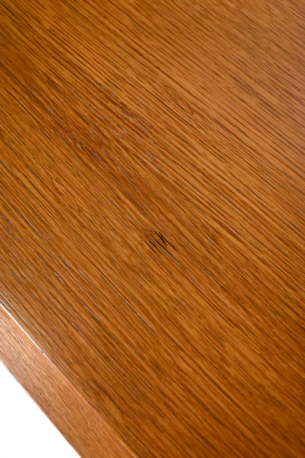 72457 Zweeds Brutalist dressoir 12