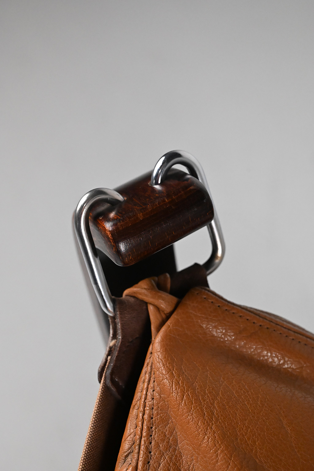 72501 Falcon chair Sigurd Ressel 06