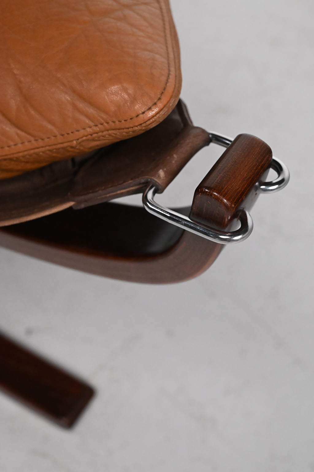 72501 Falcon chair Sigurd Ressel 07