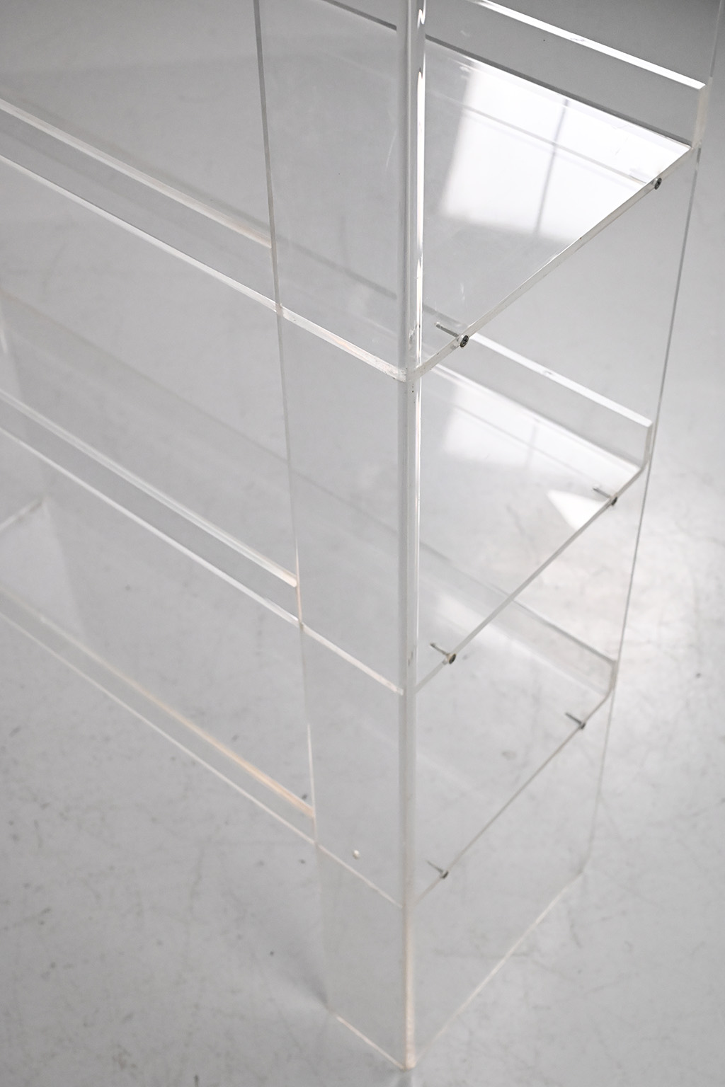 72509 Plexiglazen kast 06
