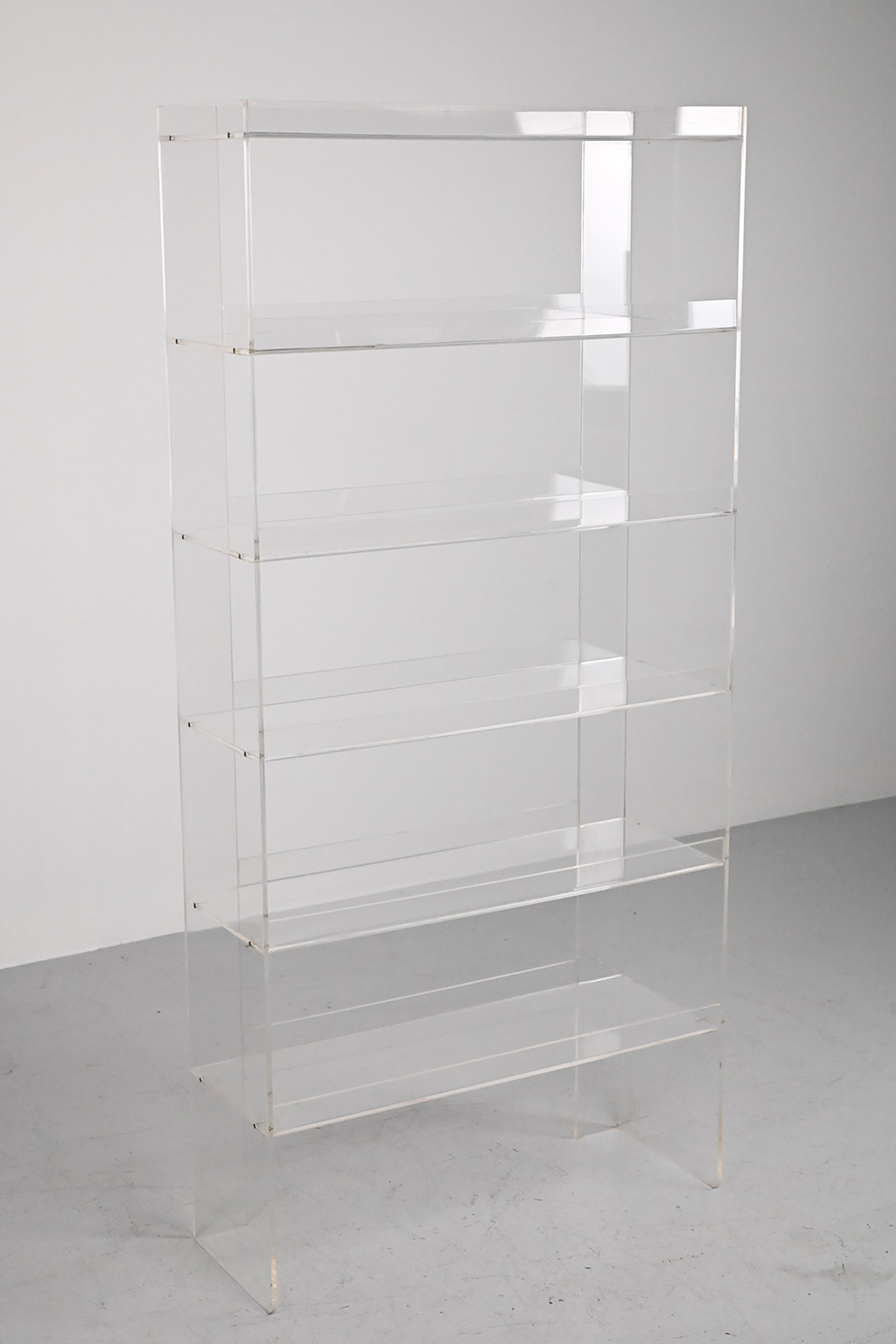 72509 Plexiglazen kast 08