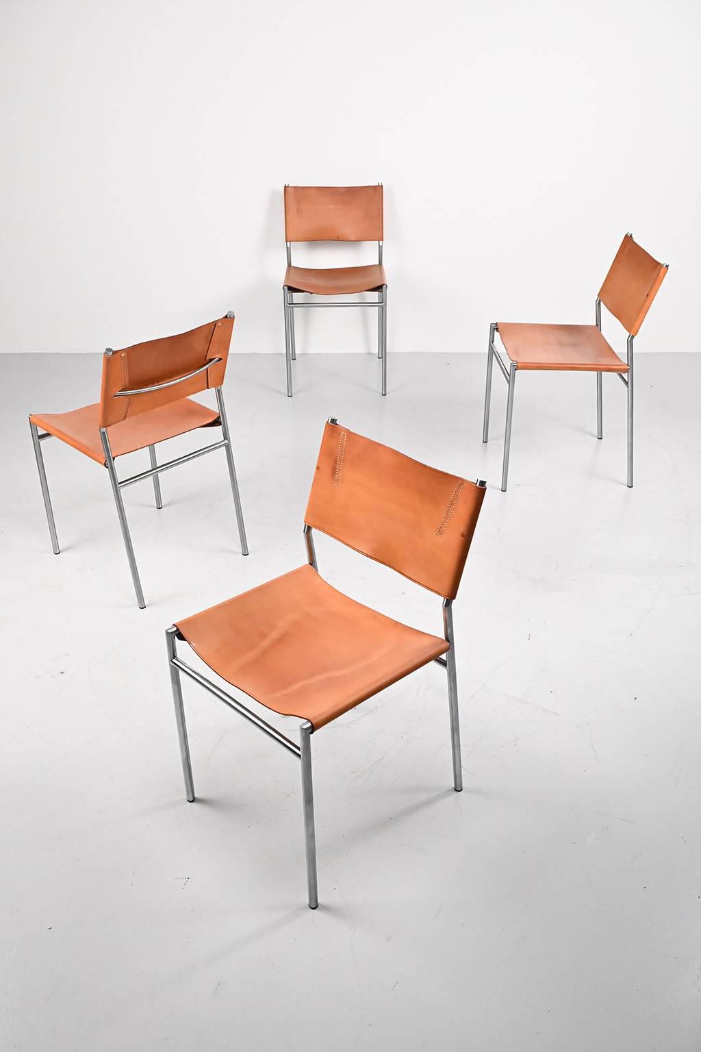 72562 Martin Visser SE06 stoelen 09